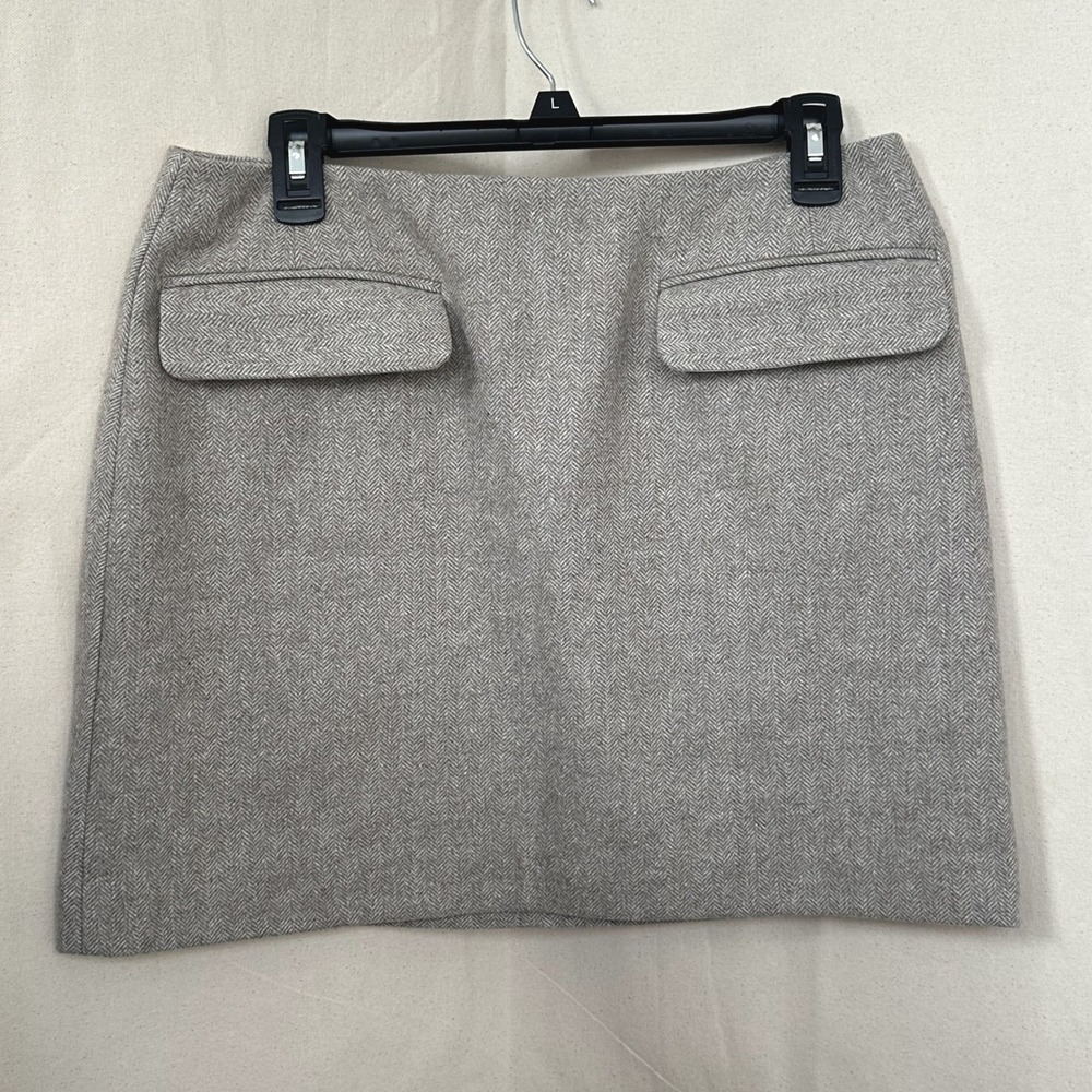 Banana Republic Tweed Herringbone Mini Skirt Size 8 Beige‎ Wool Blend 90s Preppy